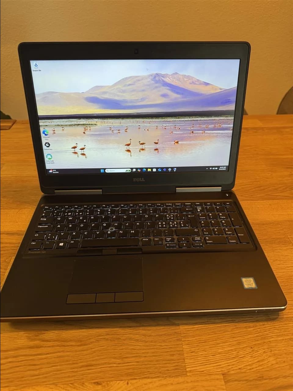 Dell Precision 7520 i7, 24 GB, 512 SSD + 2 TB — foto 1 nga 7