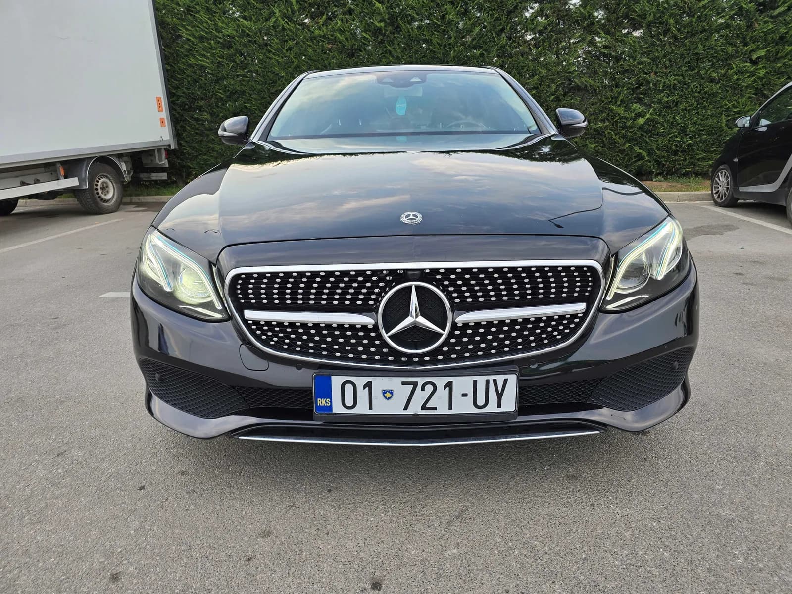 Mercedes E220d Avantgarde 2.0, 2017 — foto 1 nga 10