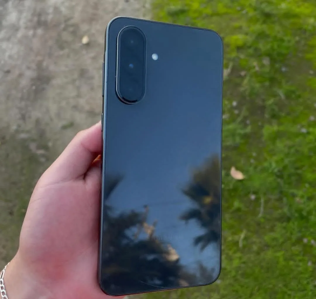 Shitet Samsung Galaxy A36 5G 128 GB — foto 2 nga 8