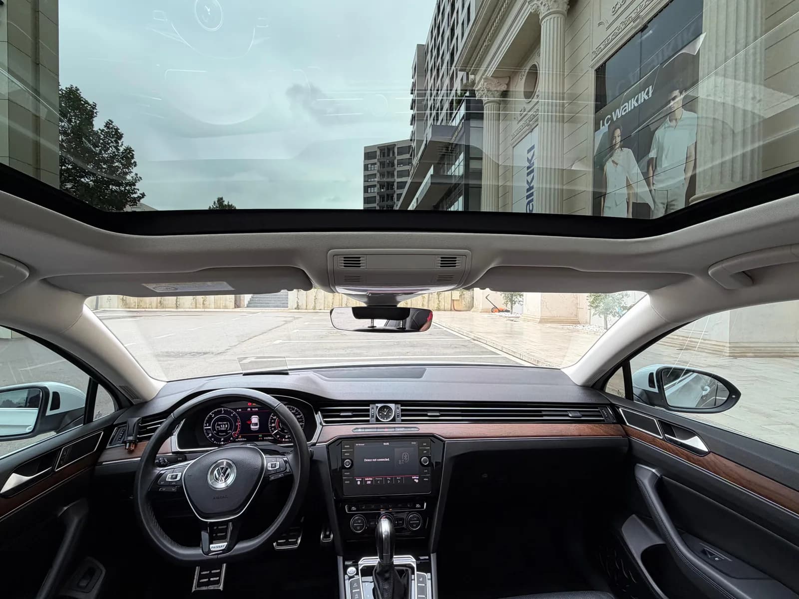 Volkswagen Passat B8, Automatik — foto 1 nga 9