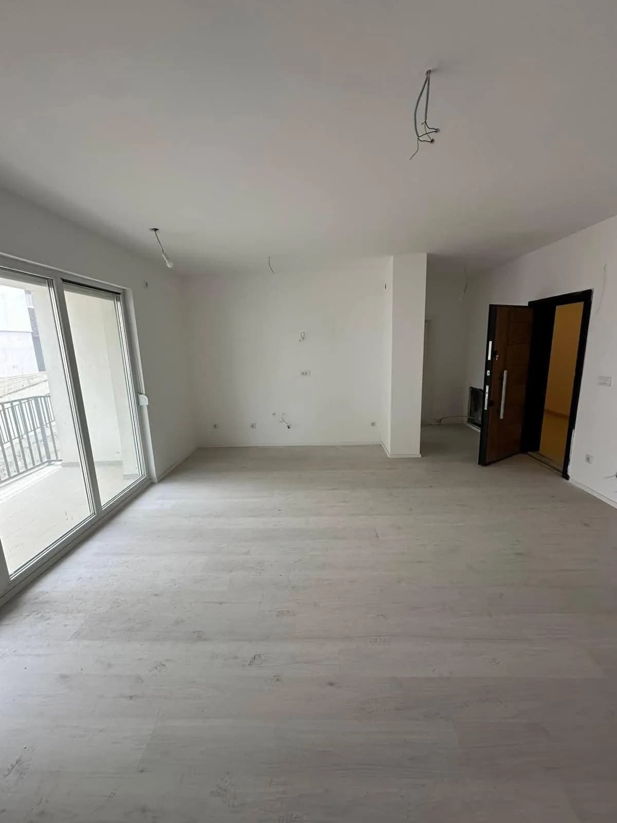 Shes banesë në Lagjen e Spitalit — foto 2 nga 7
