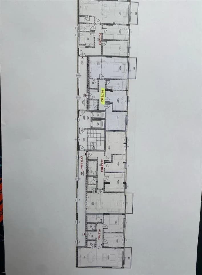 Banesë 2+1 afër qendrës, super lokacion — foto 1 nga 5