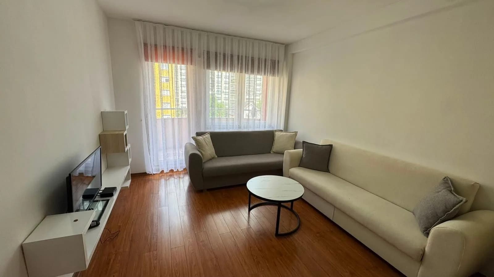 Banesë 1+1 me qira te Plus Minusi, Rr. Dardania, Fushë Kosovë — foto 1 nga 8