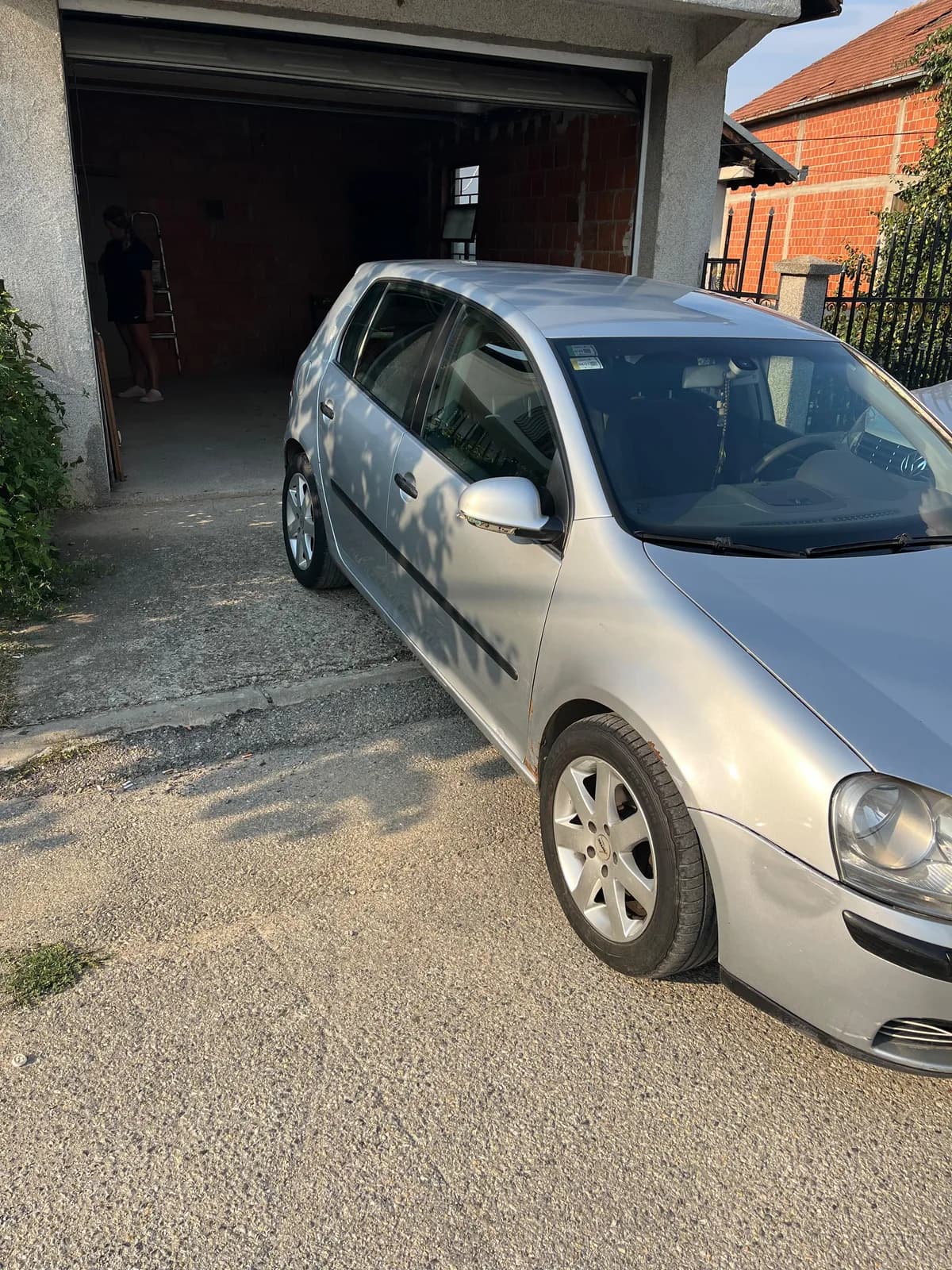 Golf 5 1.9, Viti 2004 — foto 1 nga 10