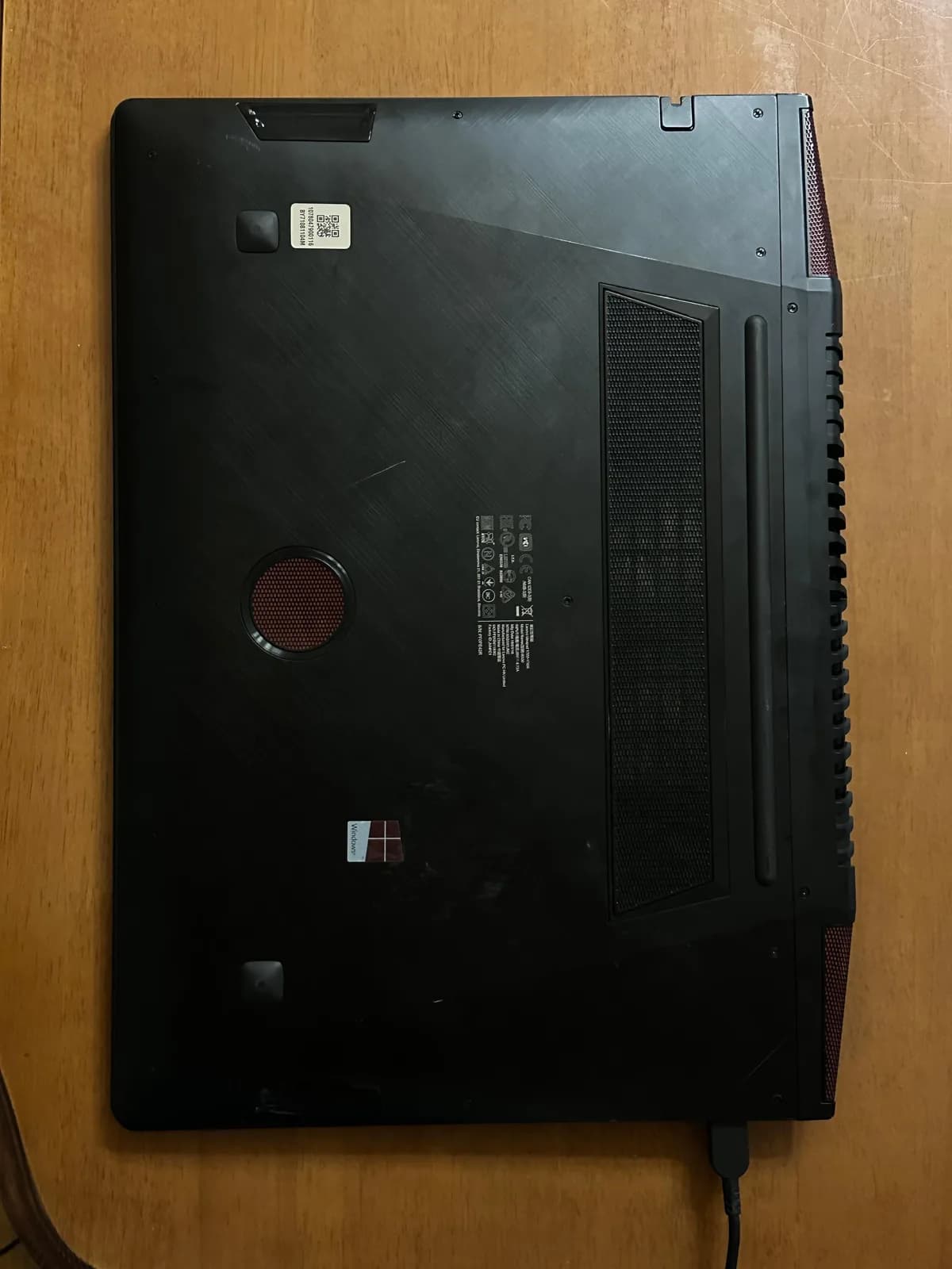 Shiten 2 laptopë — foto 1 nga 10