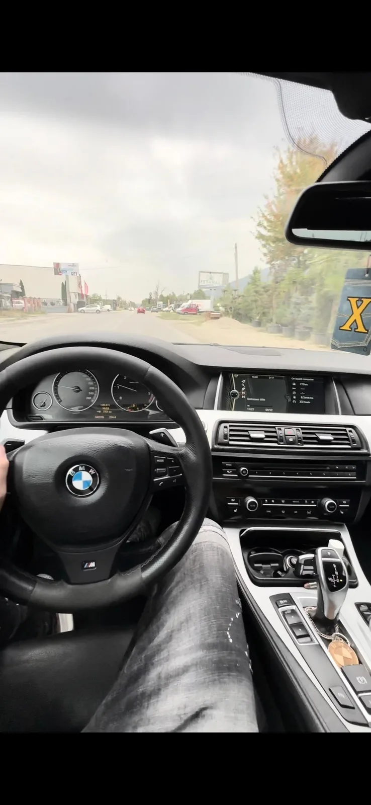 BMW F10 530d 3.0D, Viti 2010 — foto 2 nga 5