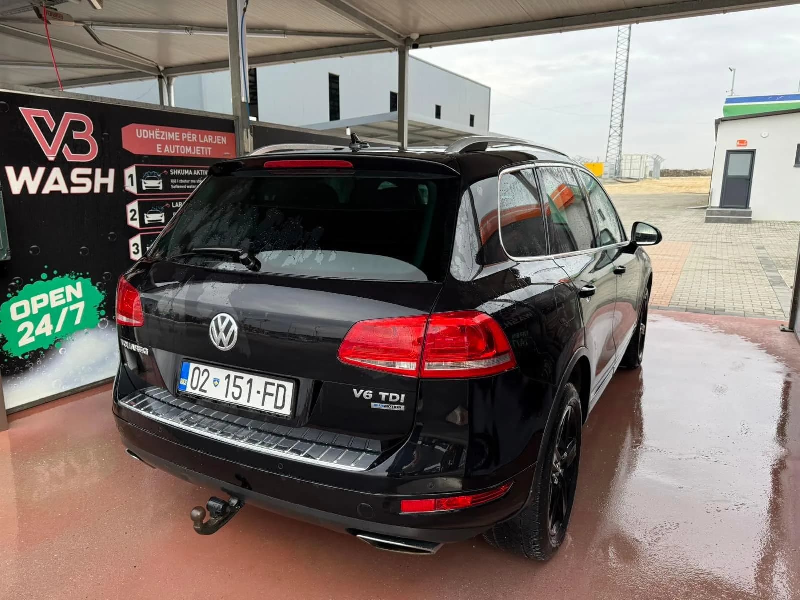 Touareg 3.0 TDI 4x4, Viti 2011 — foto 1 nga 5