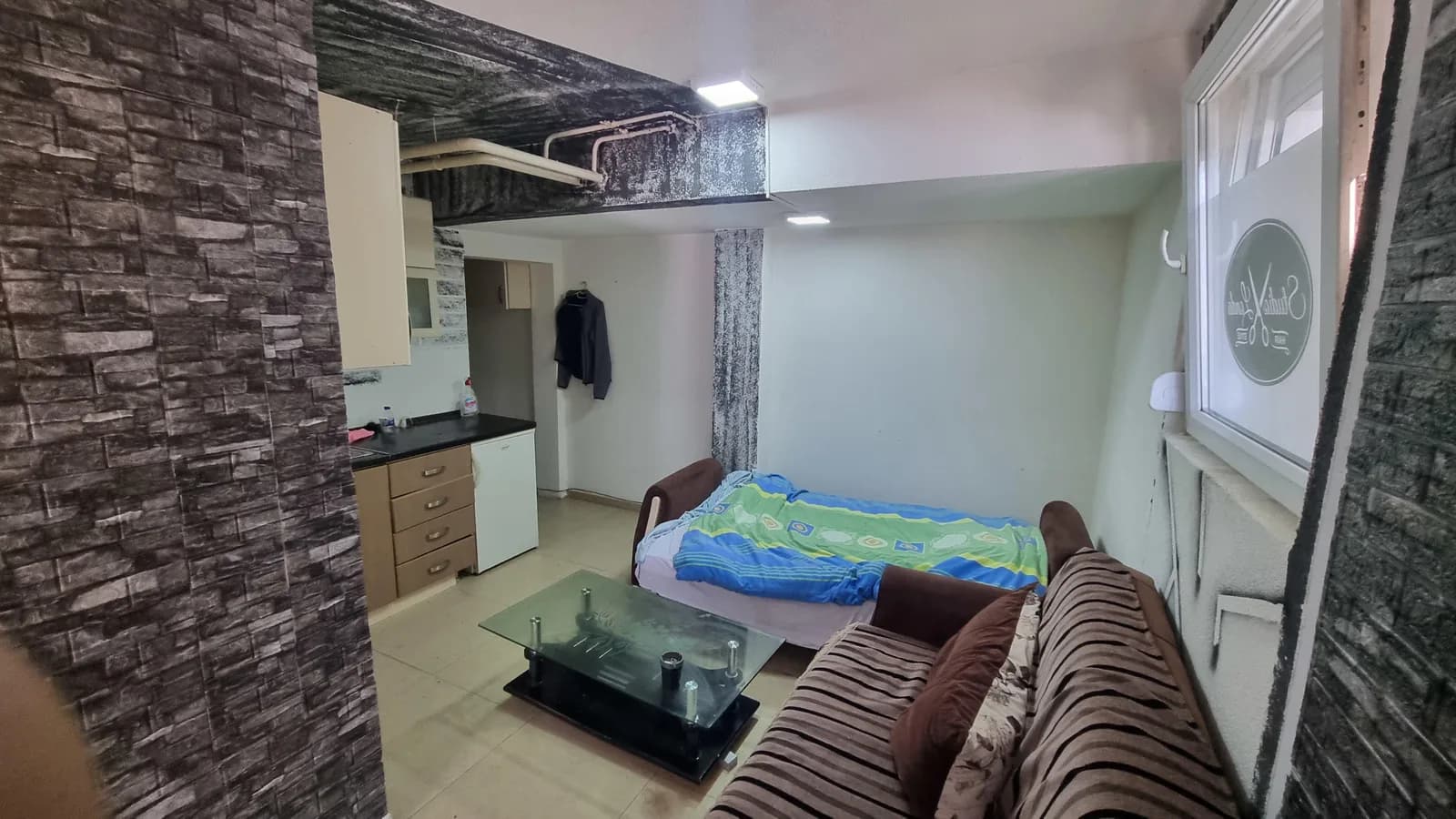 Banesë me qira afër Termokosit — foto 1 nga 8