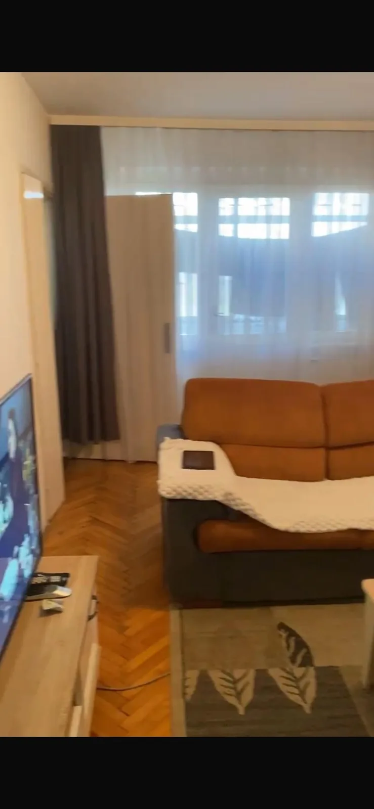 Banesë me qira — foto 1 nga 2