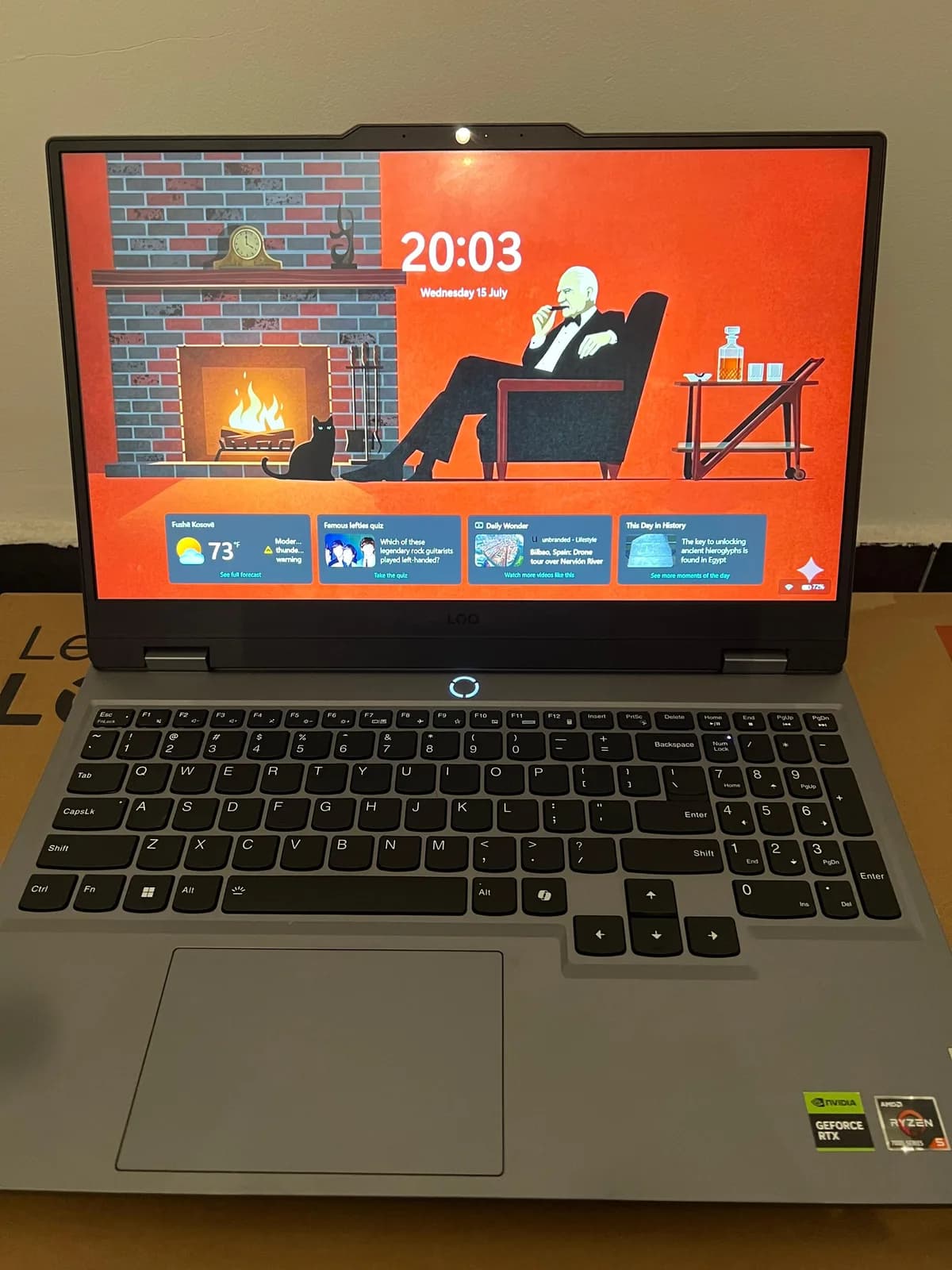 Laptop Gaming Lenovo 15ARP9 (garanci 14 muaj) — foto 1 nga 5
