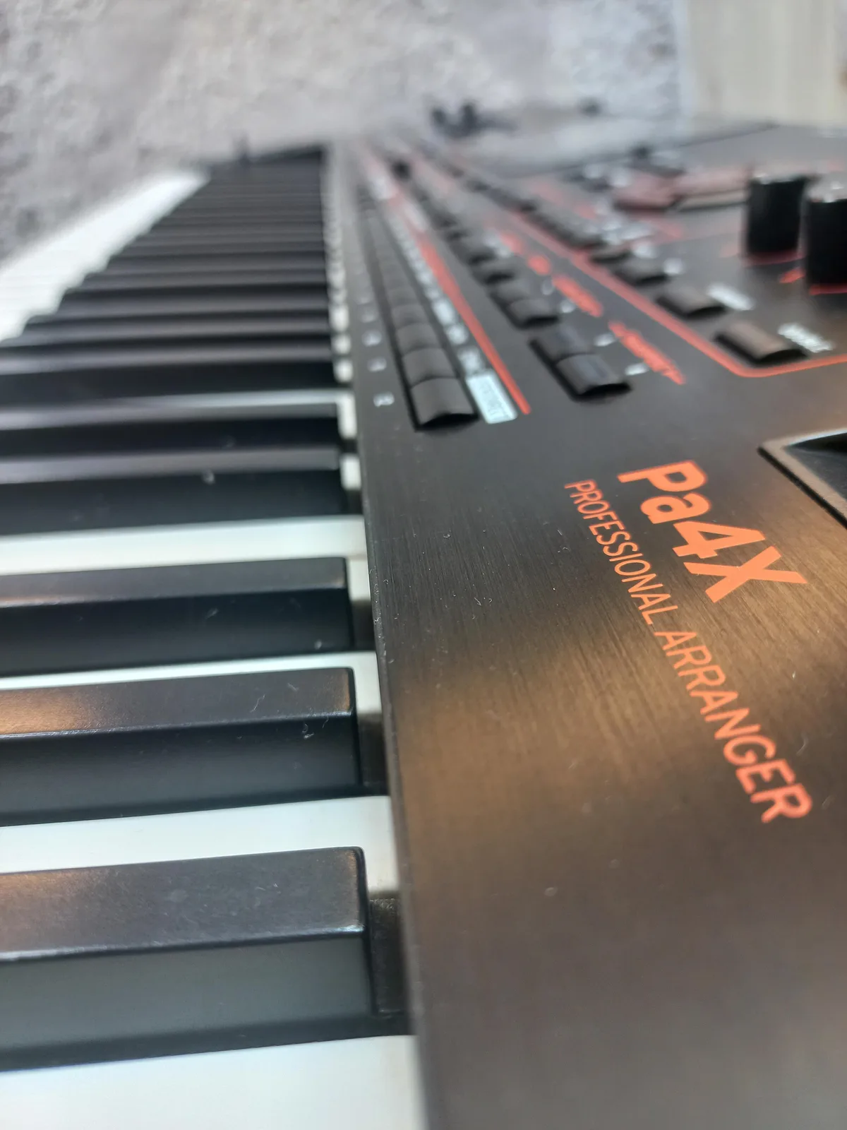 Korg Pa4x — foto 1 nga 6