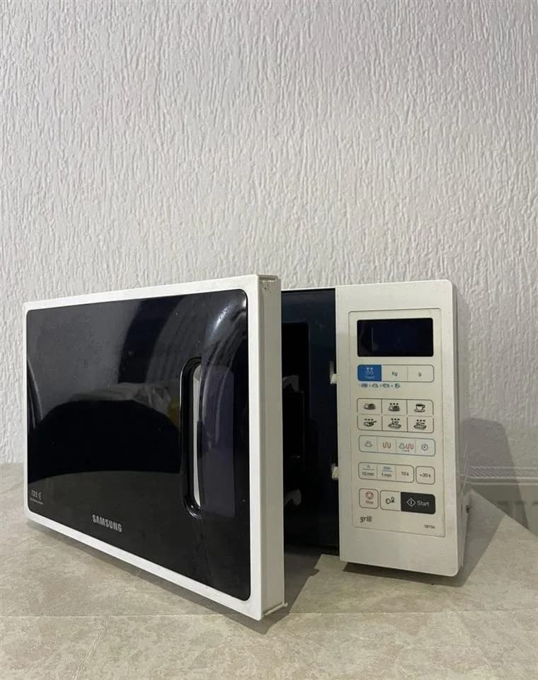 Shitet mikrovalë Samsung — foto 2 nga 5