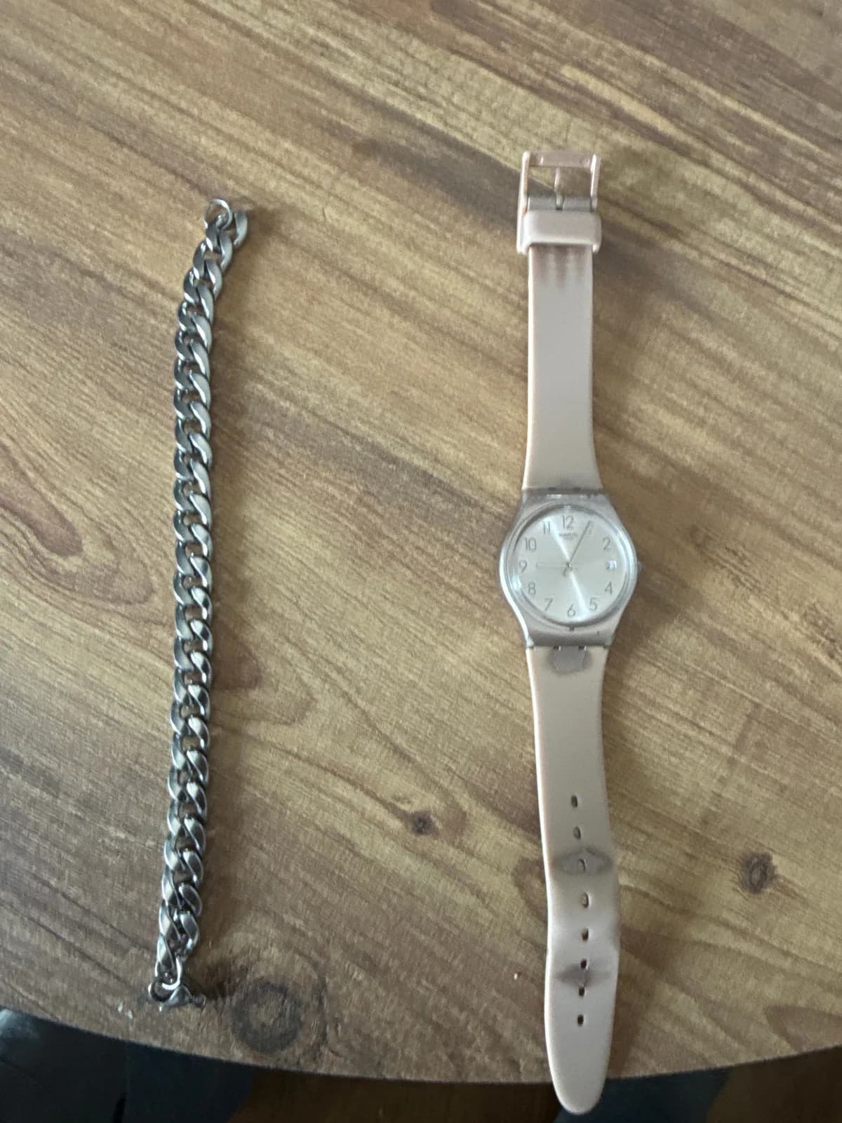 Shitet orë Swatch Swiss për femra dhe aksesorë — foto 2 nga 2