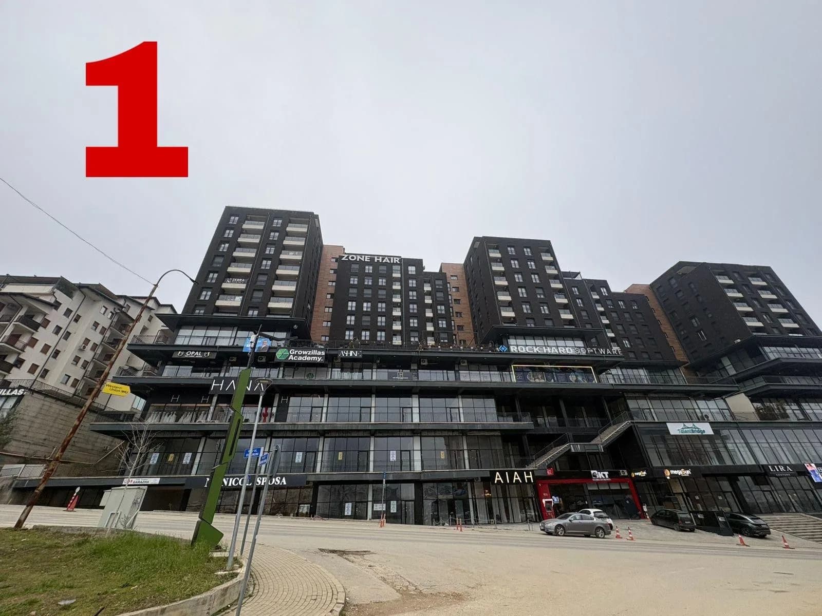 Shitet lokal afarist 142.68 m² në Arbëri (Dragodan) — foto 1 nga 4