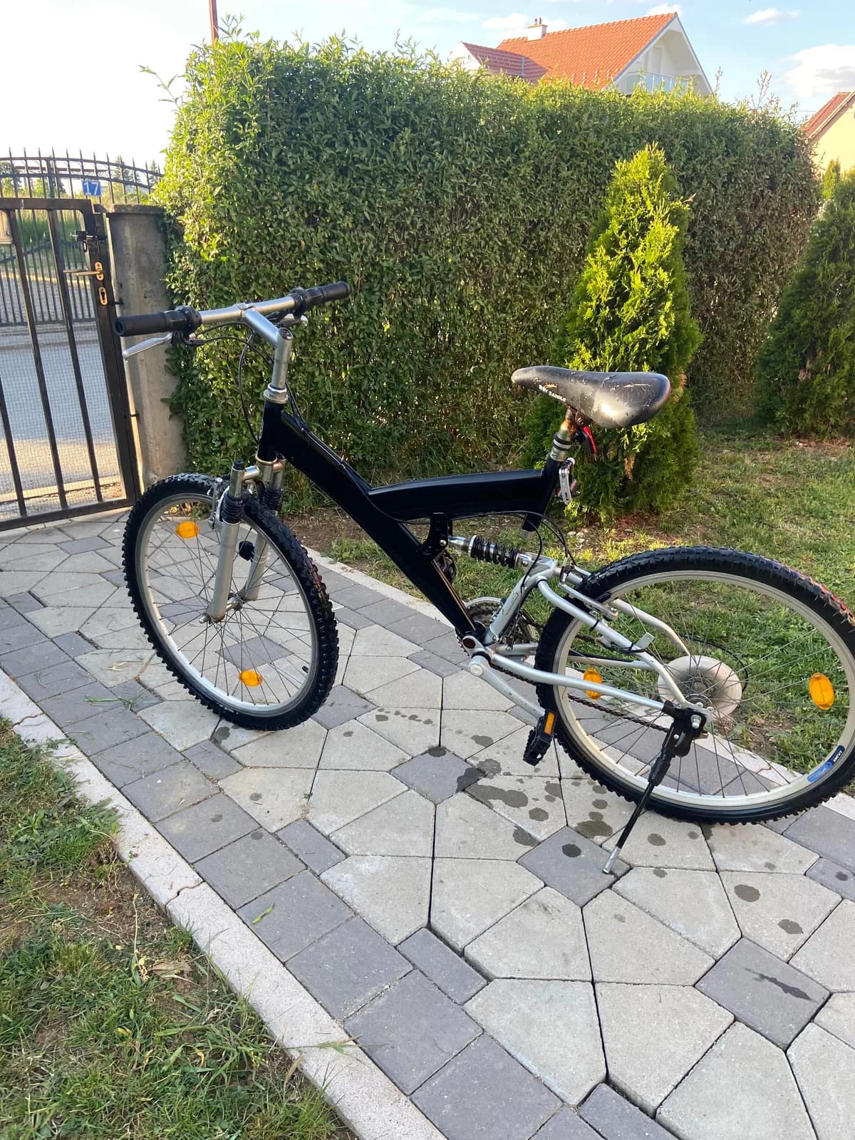 Shitet biçikletë në gjendje të rregullt — foto 1 nga 7