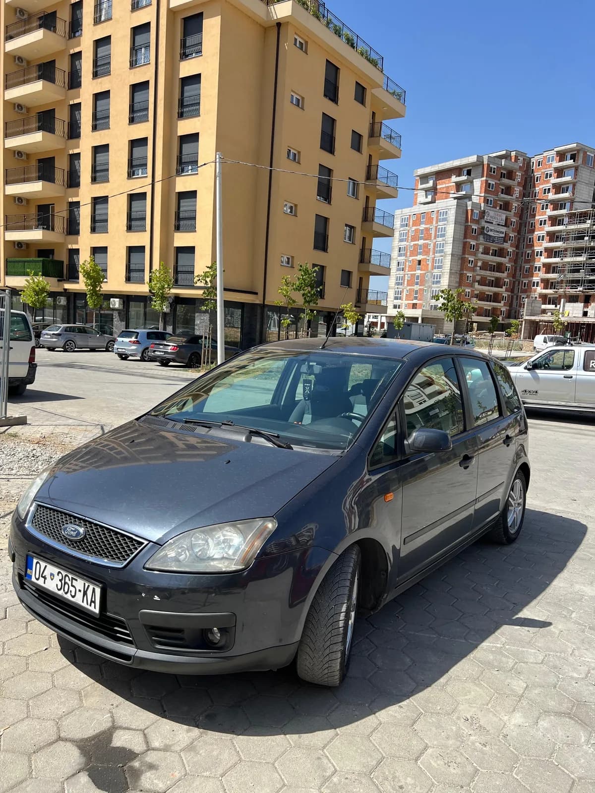 Ford Focus C-Max 2.0 Naftë — foto 1 nga 10