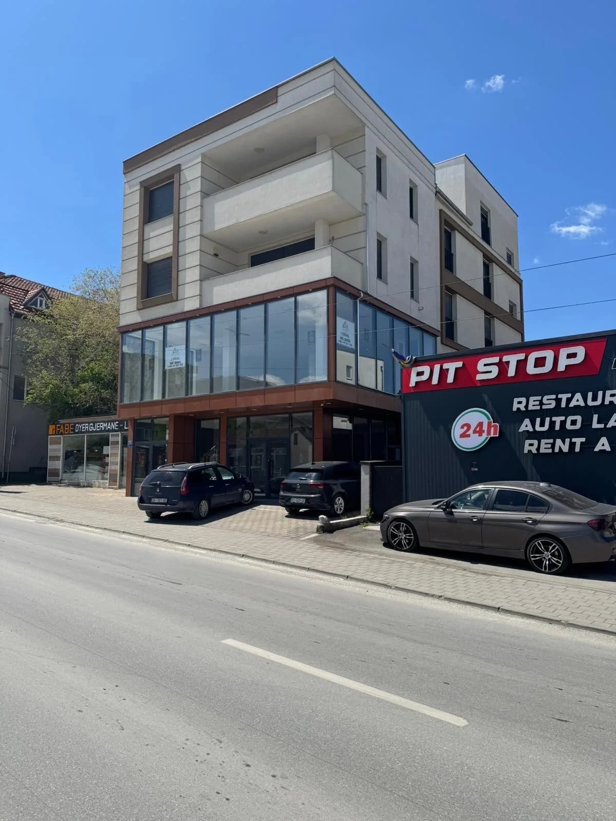 Lokal 340 m² me qira në Gjilan — foto 1 nga 7