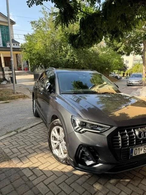 Audi Q3 Quattro 2.0 Dizel, S Line Black Edition — foto 1 nga 12