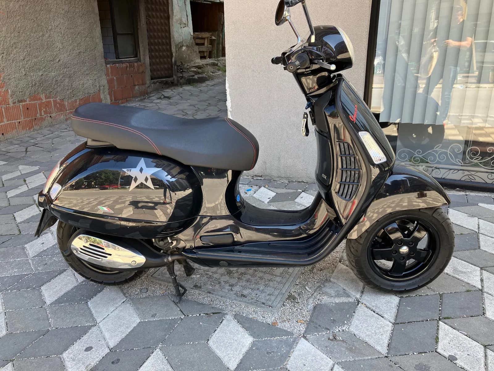 Vespa GT 125cc, viti 2007 — foto 1 nga 6