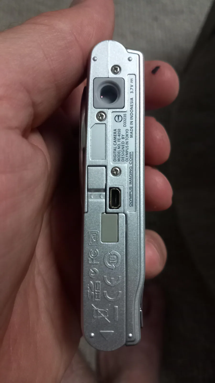 Olympus FE-4050 — aparat fotografik kompakt, 12.0 MP, i argjendtë — foto 2 nga 9