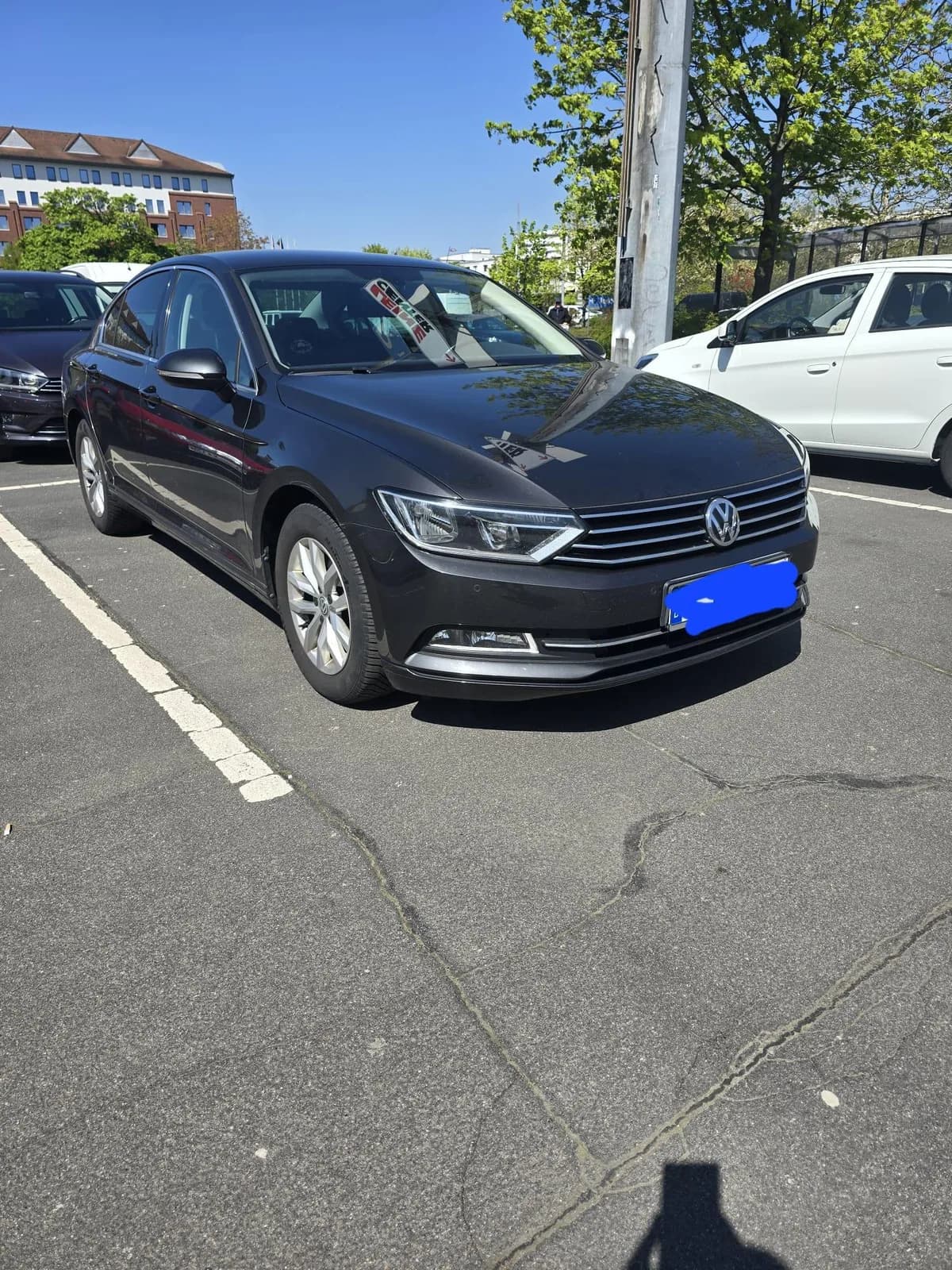 VW Passat B8 2.0 TDI, Viti 2017 — foto 1 nga 9