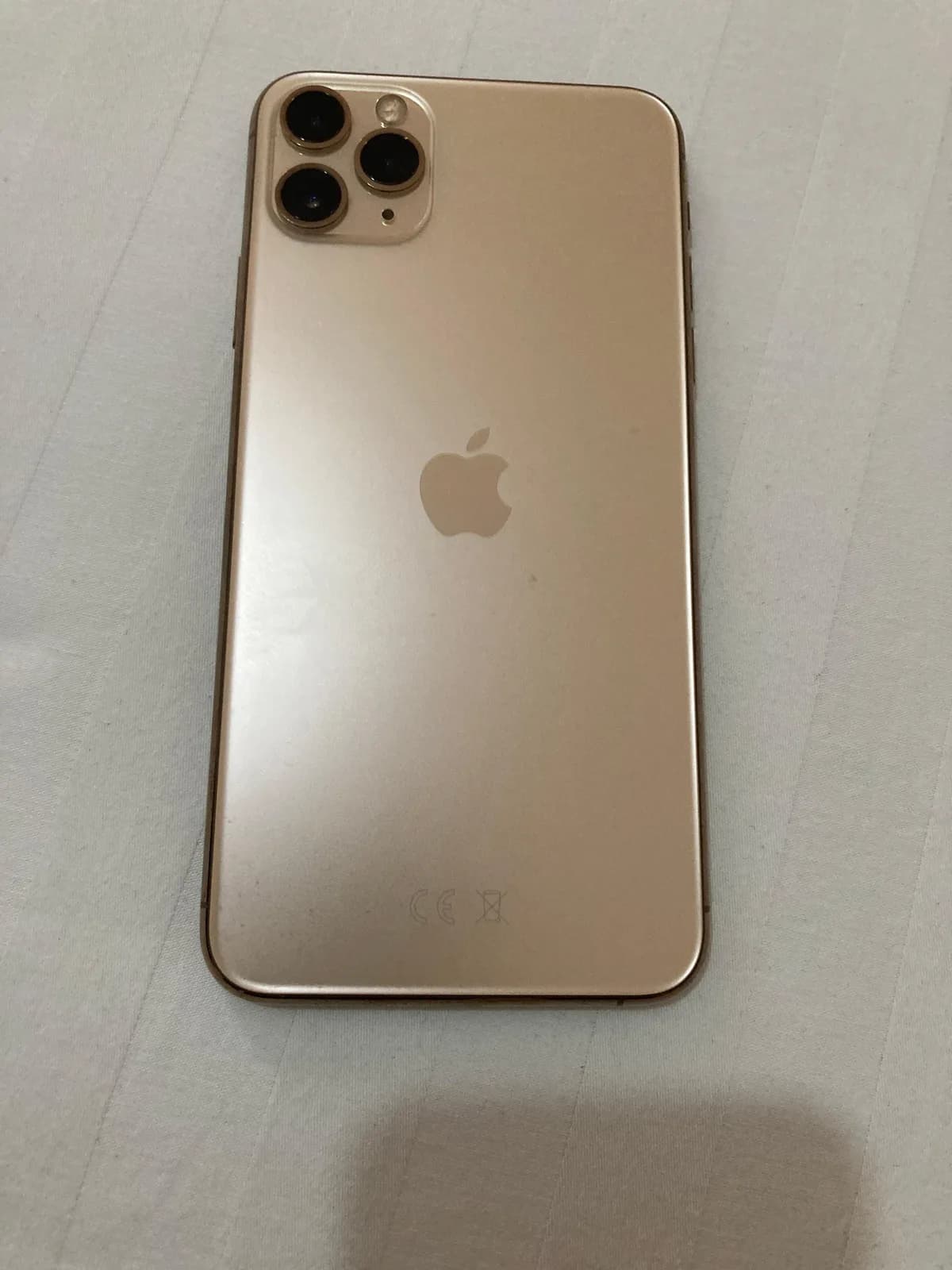 iPhone 11 Pro Max, 256 GB — foto 2 nga 8