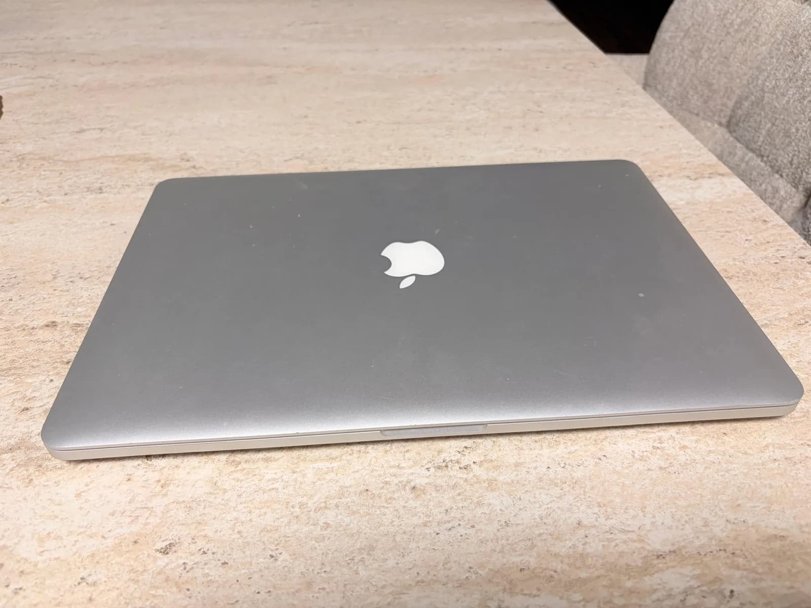 MacBook Pro 15" — foto 2 nga 2