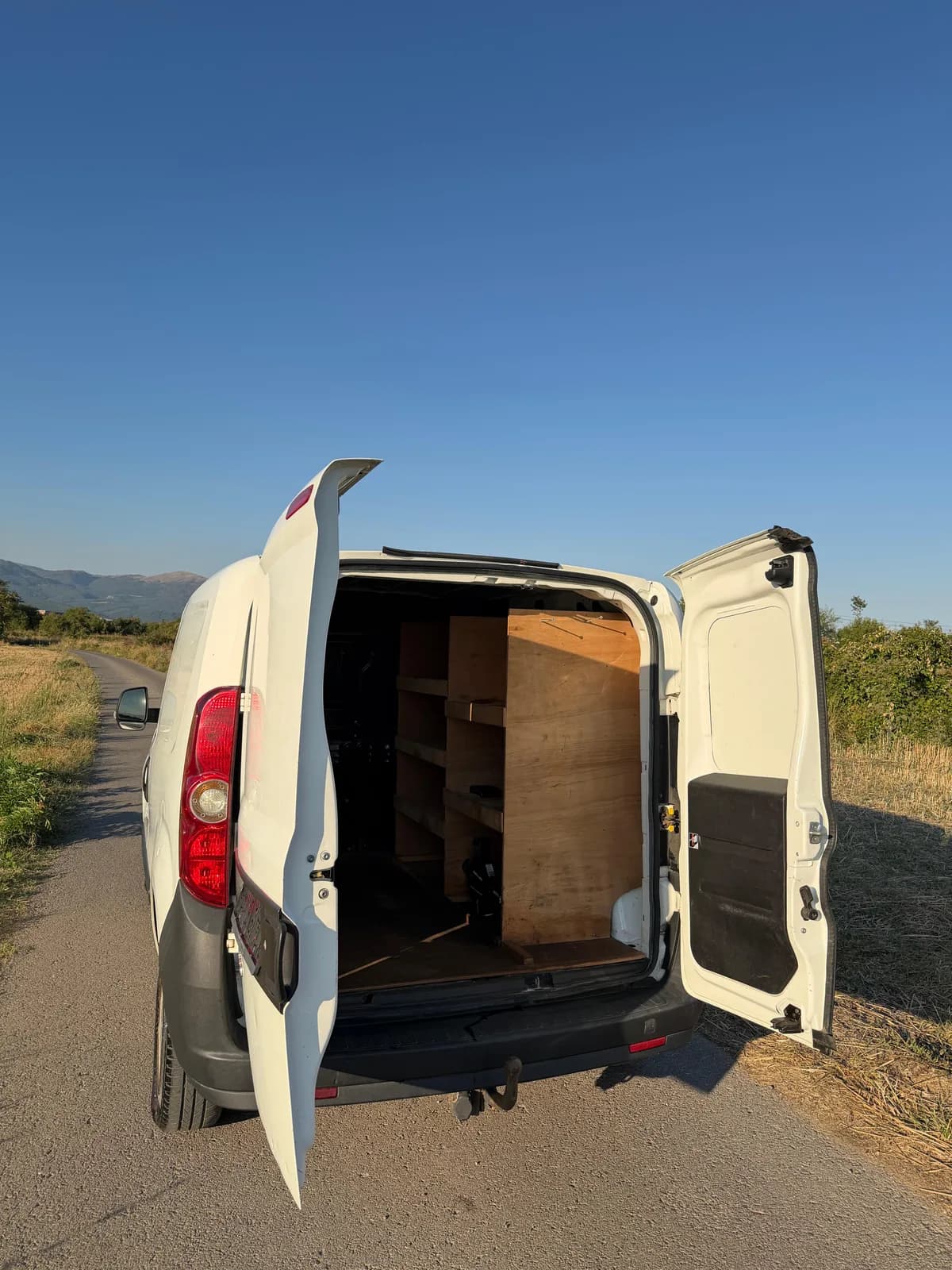 Opel Combo 1.3 — foto 2 nga 11