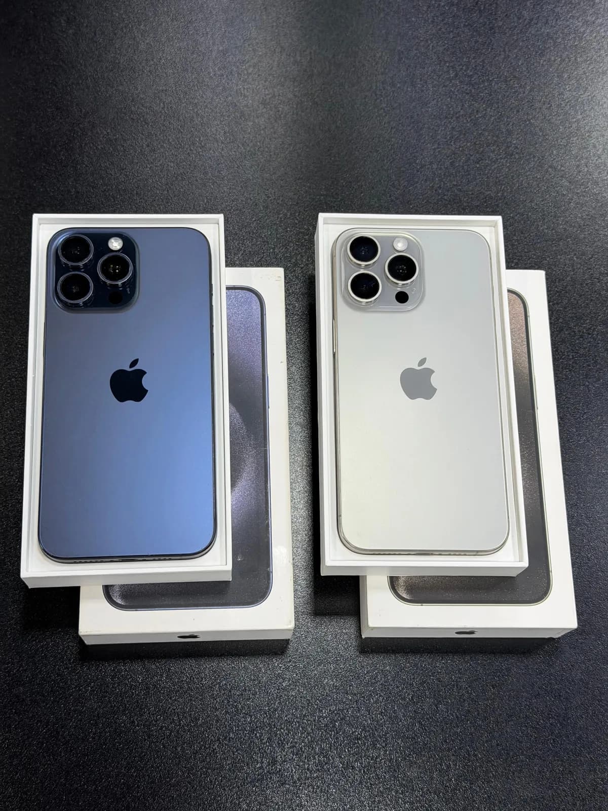 iPhone 15 Pro Max, 256 GB, 96% Battery Health — foto 1 nga 4
