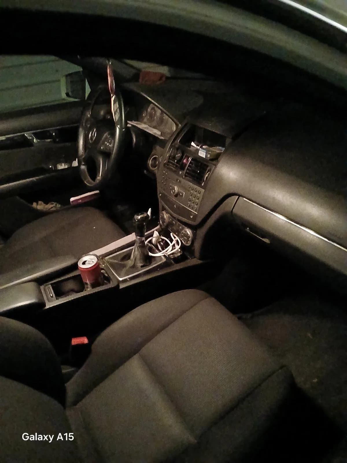 Mercedes-Benz C-Class C 200 CDI, Viti 2009 — foto 2 nga 6