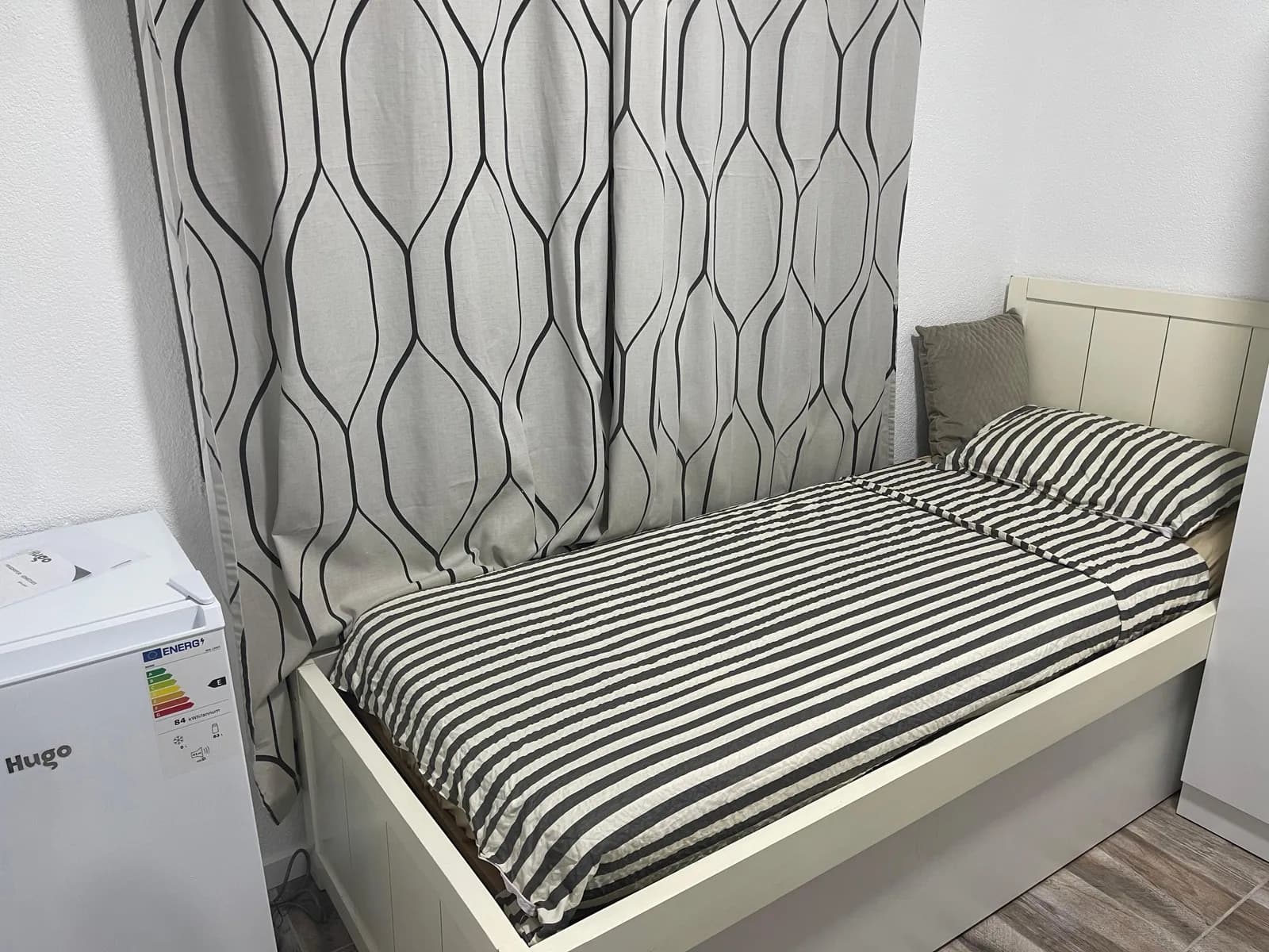 Jepet banesë 1 dhomëshe me qira në qendër të qytetit — foto 2 nga 10