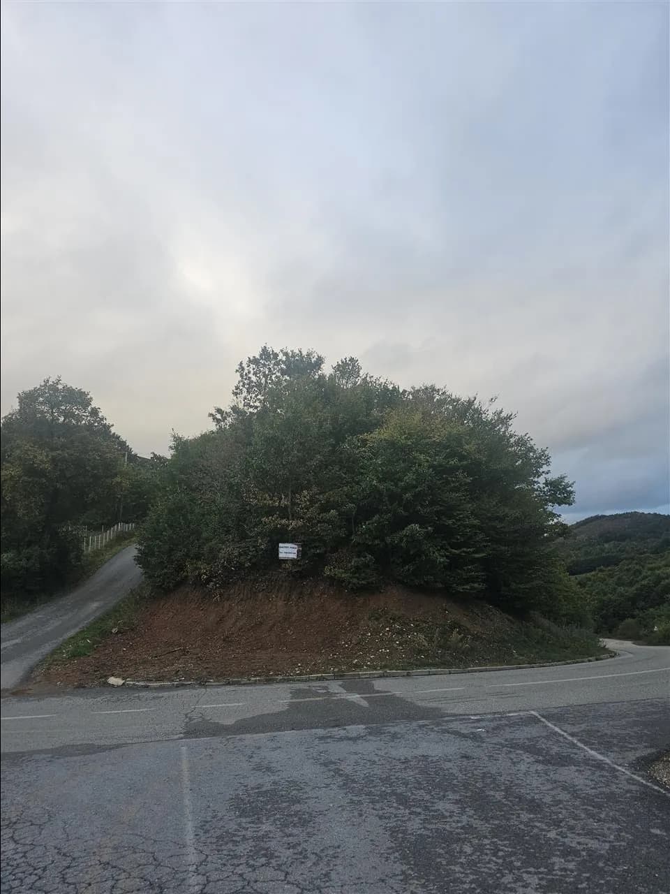Shes parcelën 35 ari në Fshatin Prapashticë, Prishtinë — foto 2 nga 8