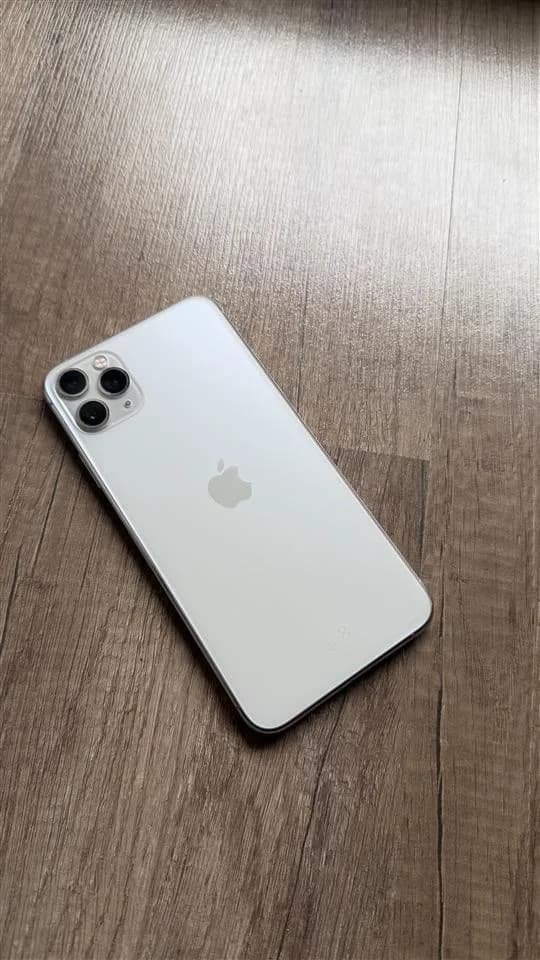 iPhone 11 Pro Max 256 GB nga Zvicra — foto 2 nga 3