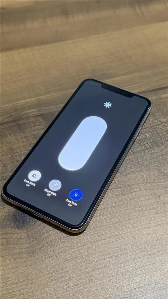 iPhone 11 Pro Max 256 GB, gjendje perfekte, me garancion 6 muaj — foto 2 nga 4