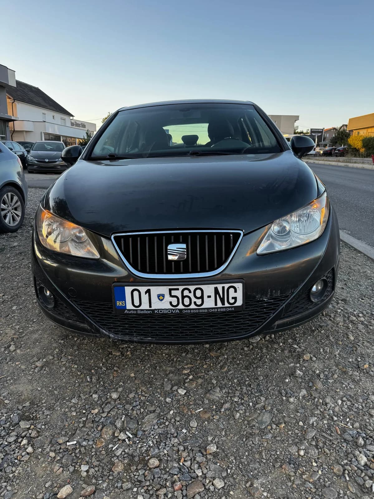 Seat Ibiza 1.9 TDI, Viti 2009 — foto 1 nga 6