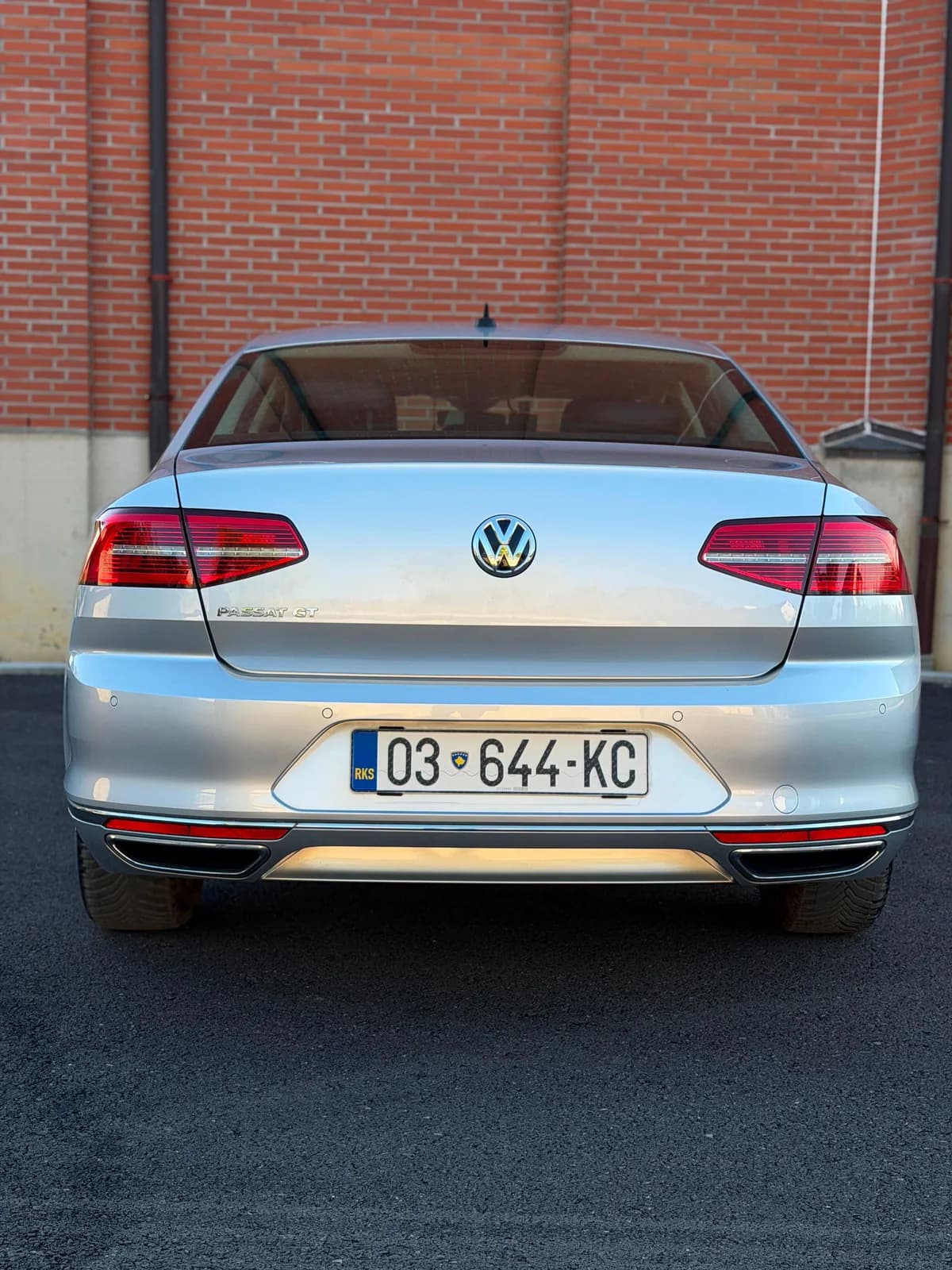 Passat 2018 2.0 TDI Automatik DSG, 107.000 km, gjendje e shkëlqyer — foto 2 nga 12