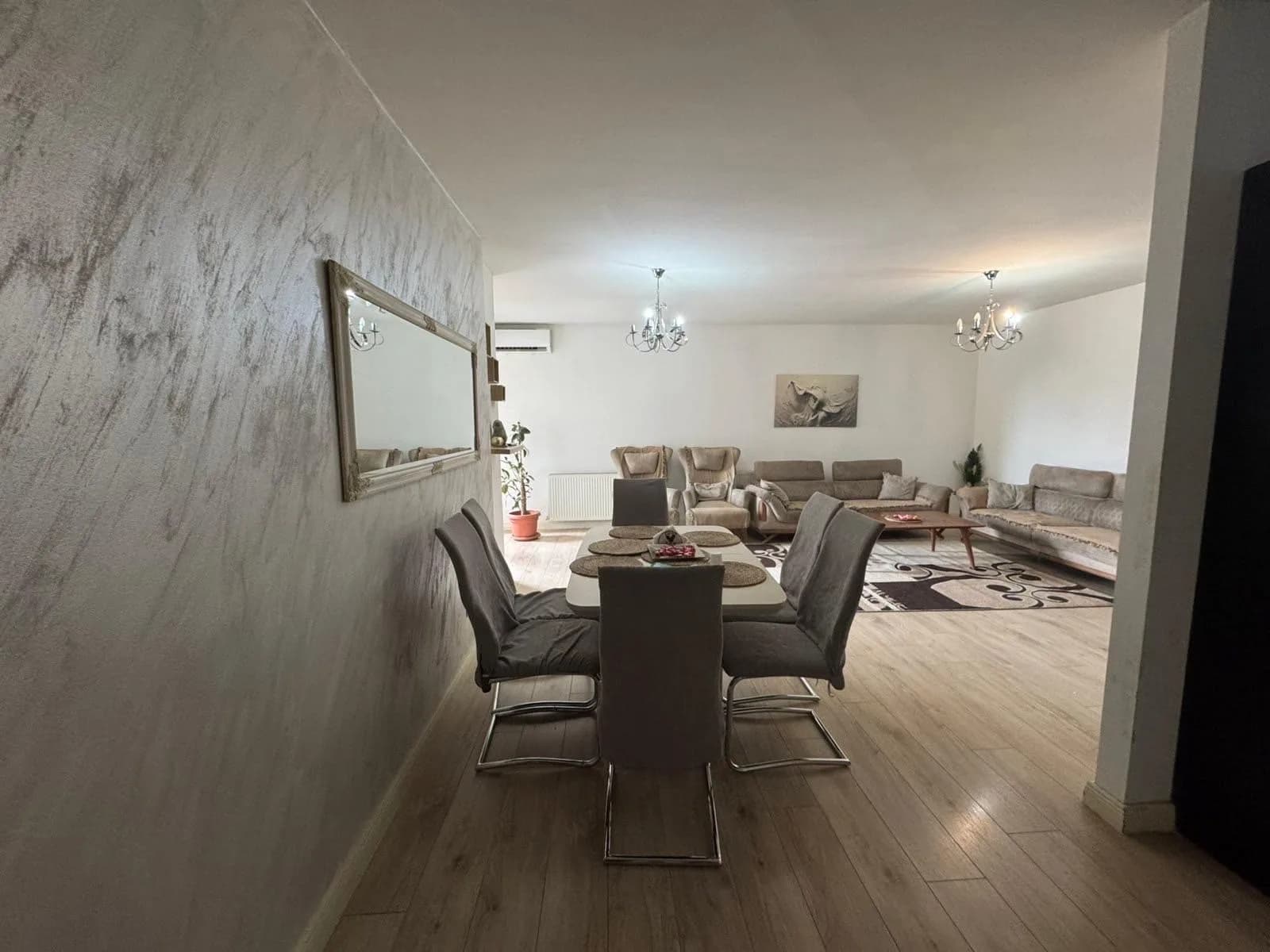 Banesë 105 m² me qira - Fushë Kosove, Rruga Nëna Terezë — foto 1 nga 7