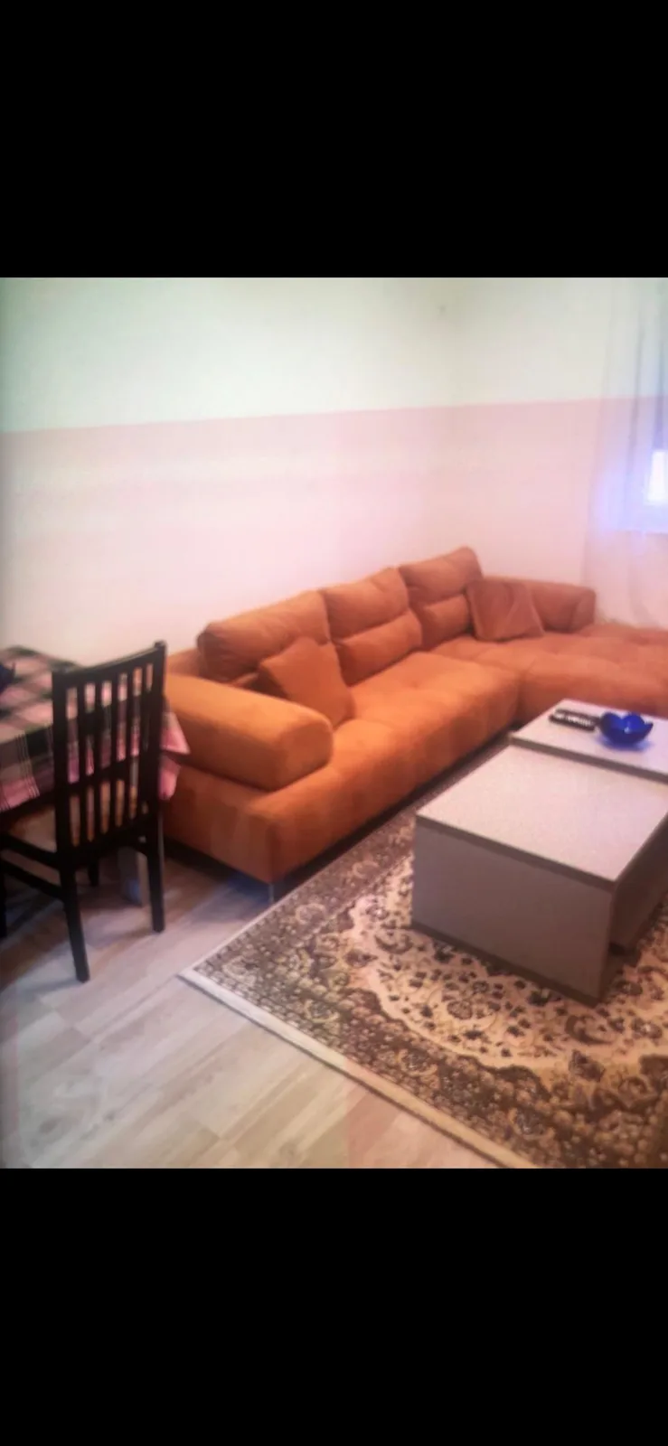 Banesë në shitje tek Çarshia e Vogël — foto 1 nga 10