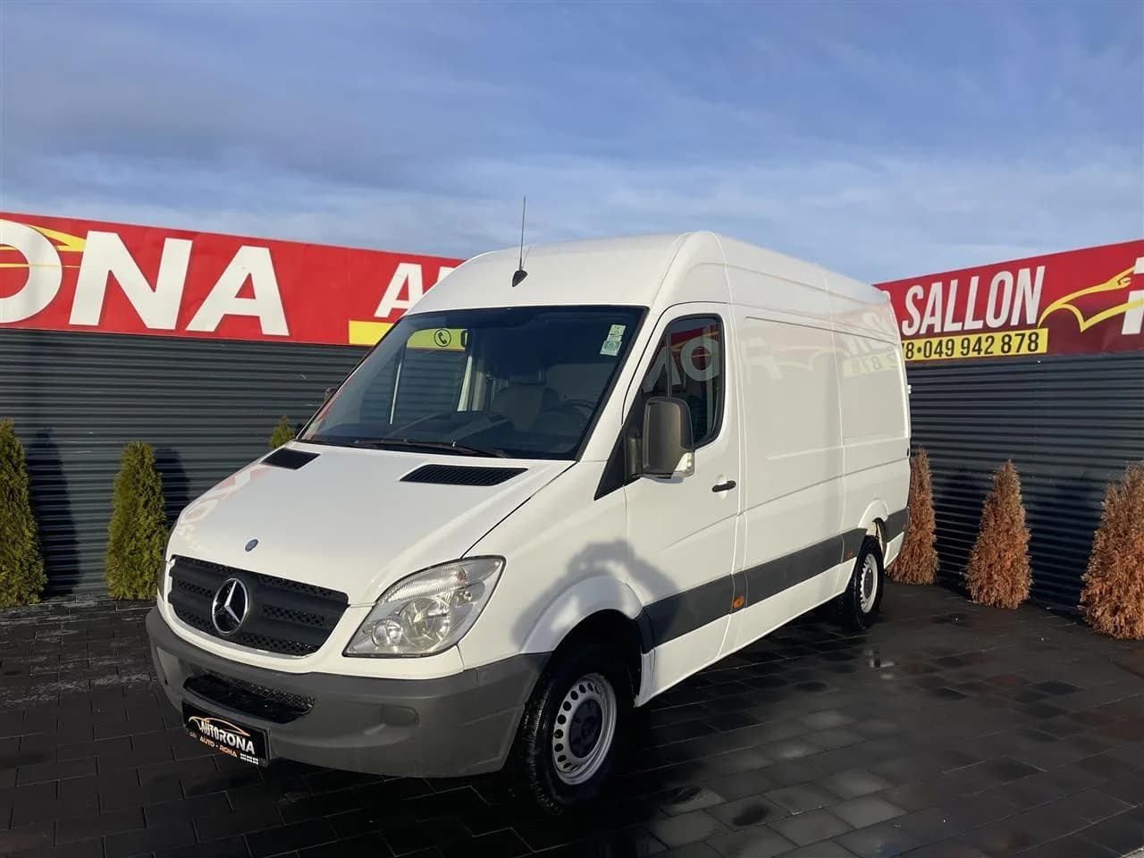 Mercedes Sprinter 211 CDI, viti 2009, me regjistrim në Kosovë — foto 1 nga 9