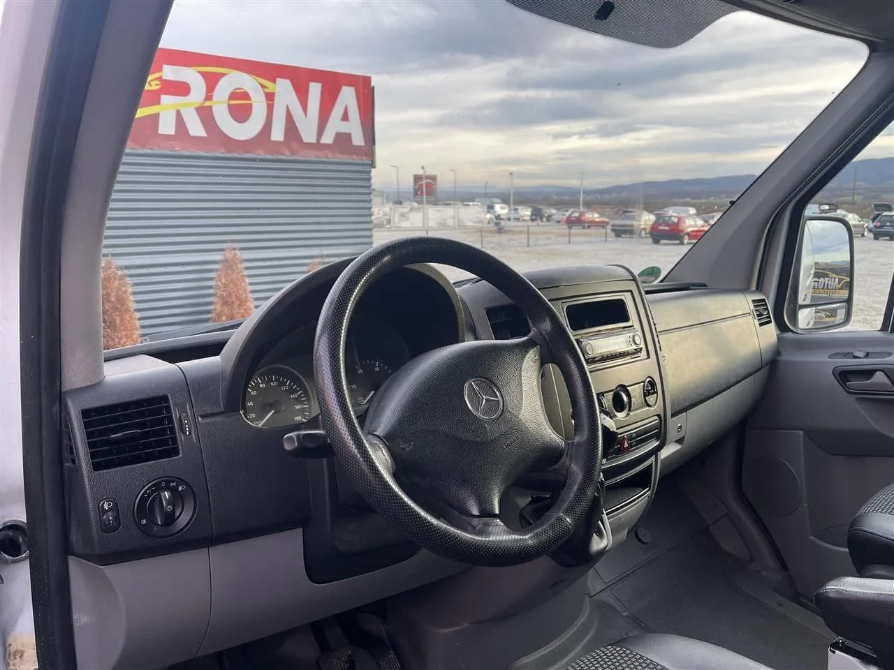 Mercedes Sprinter 211 CDI, viti 2009, me regjistrim në Kosovë — foto 2 nga 9