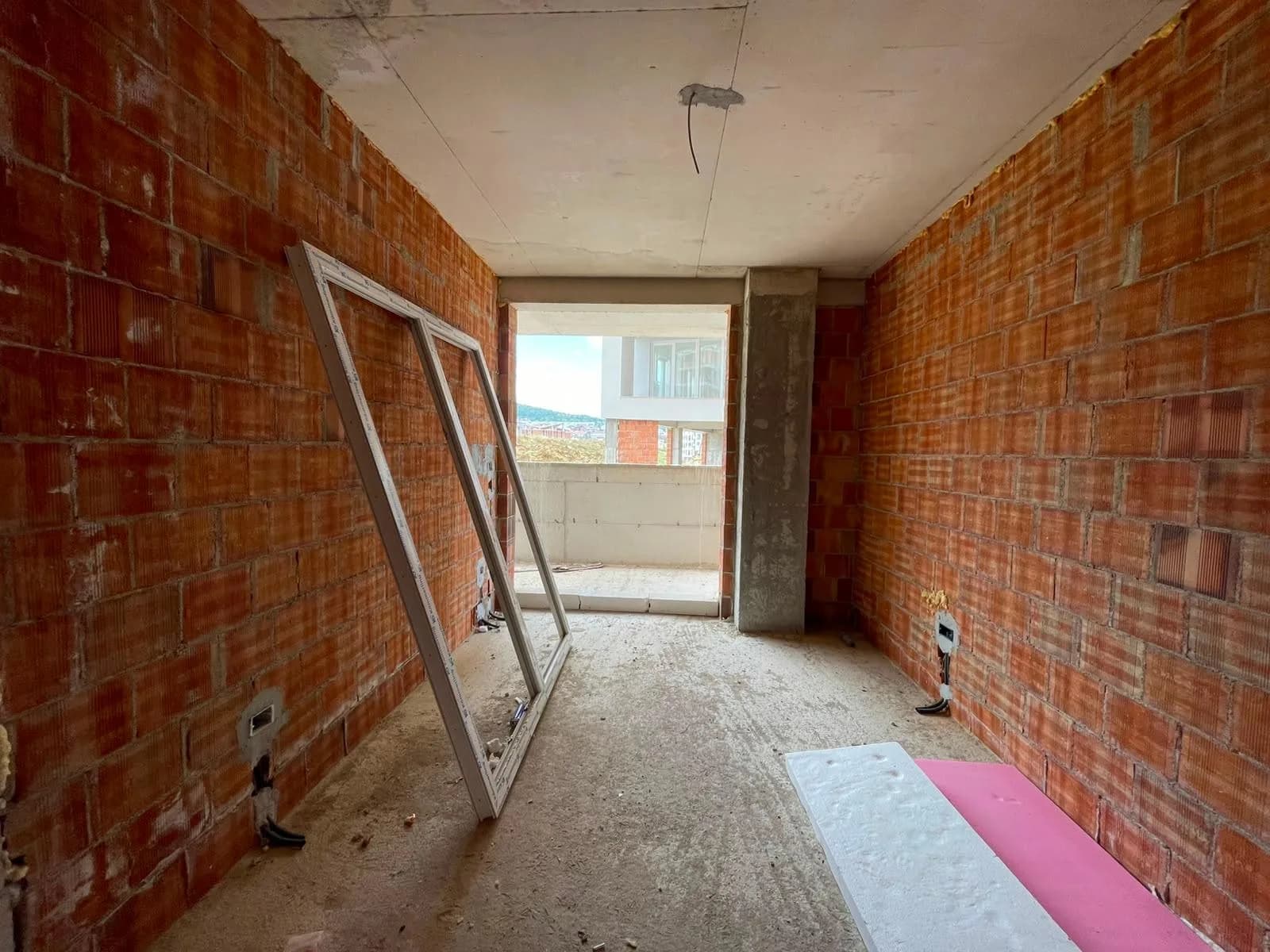 Shitet banesë 3+1, 125 m² neto — foto 2 nga 8