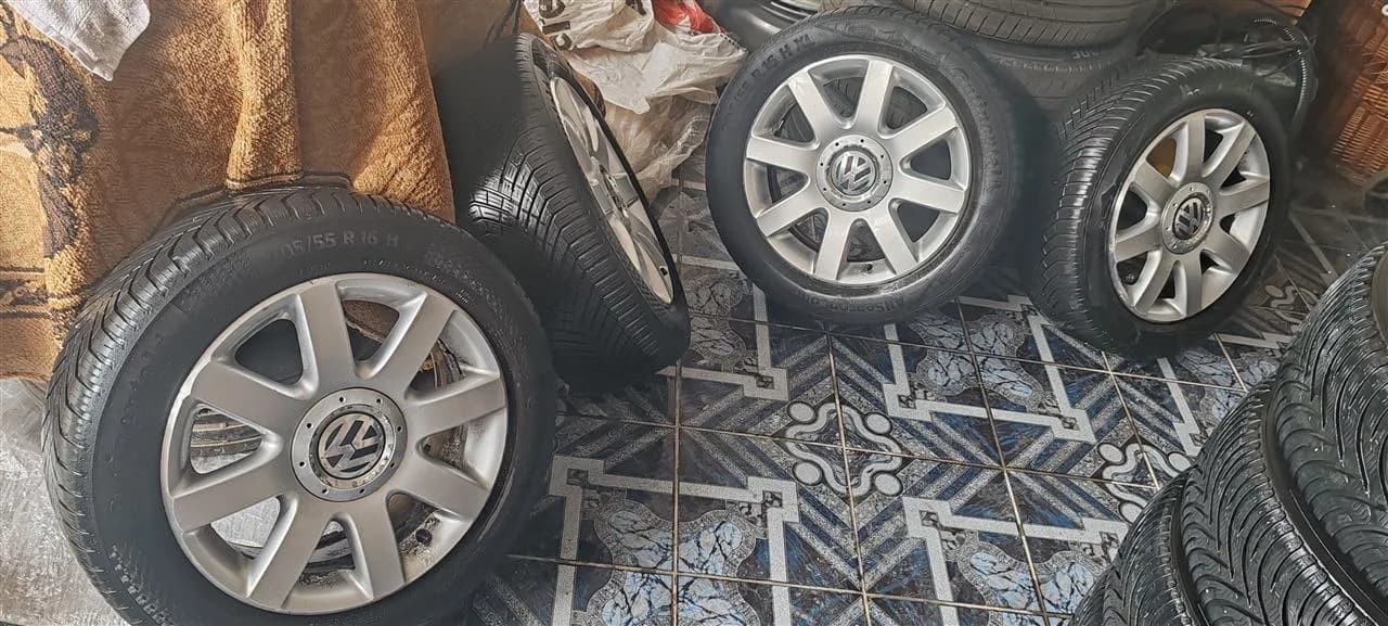 Disqe me goma për çdo stinë 205/55 R16 Continental — foto 1 nga 3