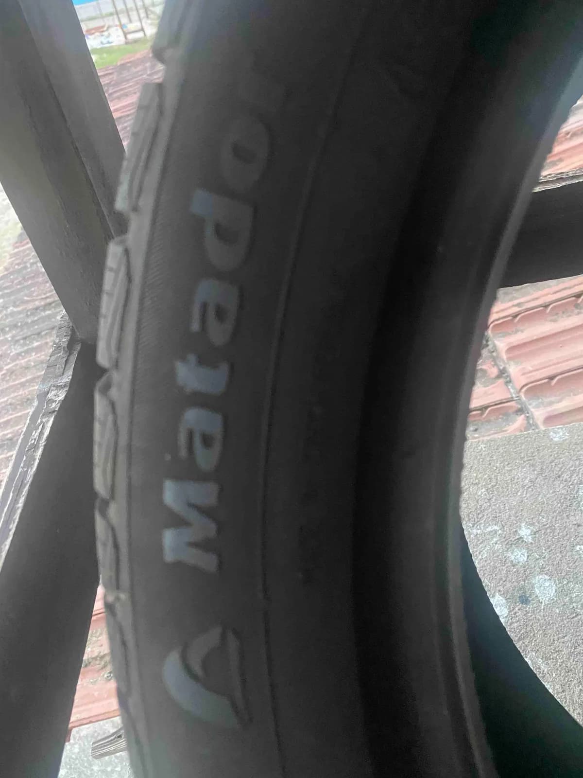 4 goma dimërore Matador 275/40R20 për Q8 dhe SUV — foto 1 nga 5