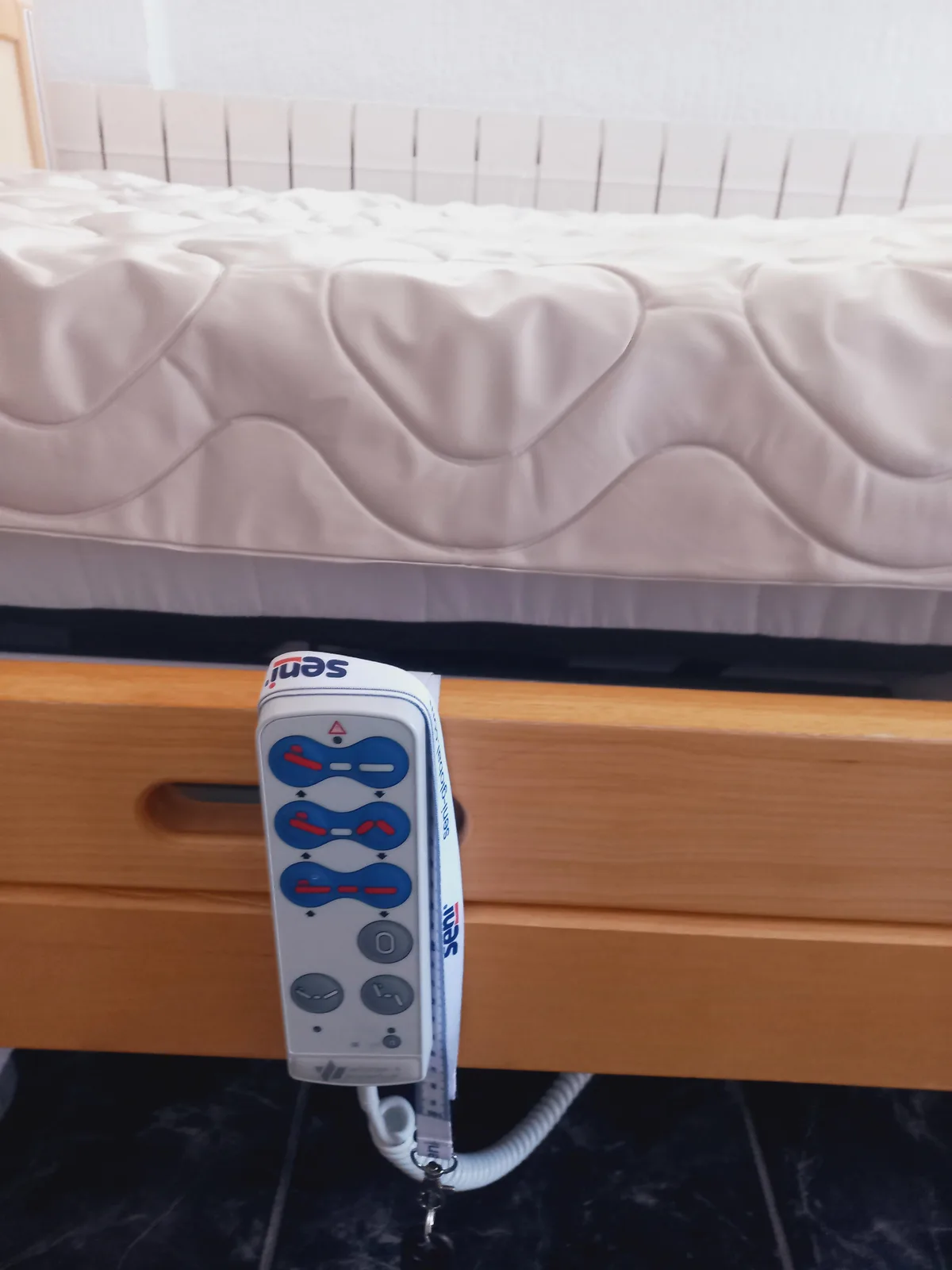 Shtrat mjekësor elektrik për shtëpi — foto 2 nga 2