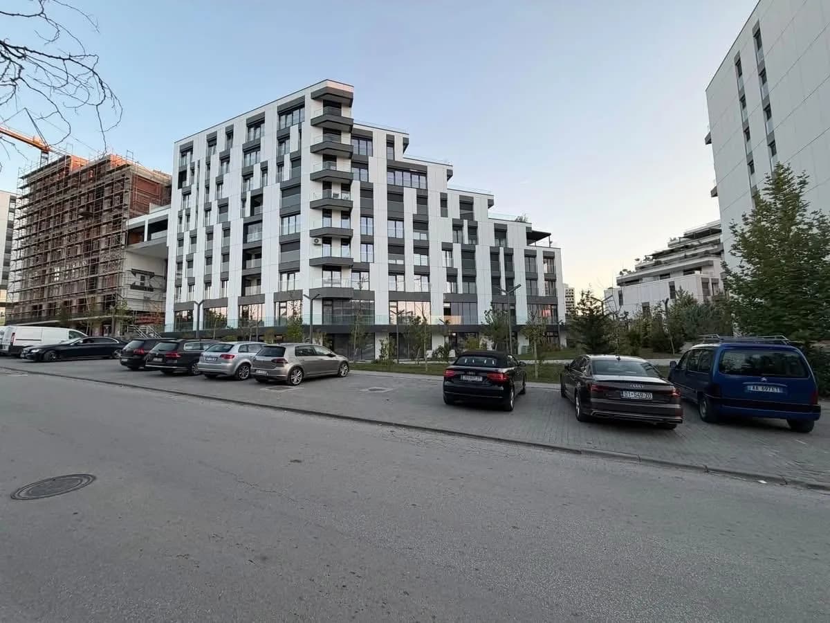 Lokal 195 m² me qira - Kompleksi Linda Premium Residence, Veternik — foto 2 nga 7