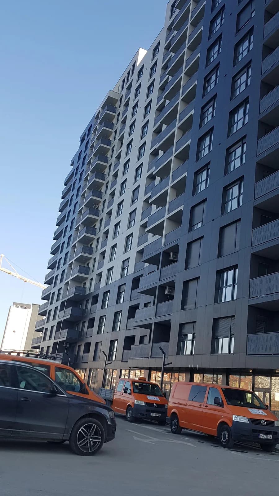 Banesë me qira afatgjatë — foto 1 nga 12