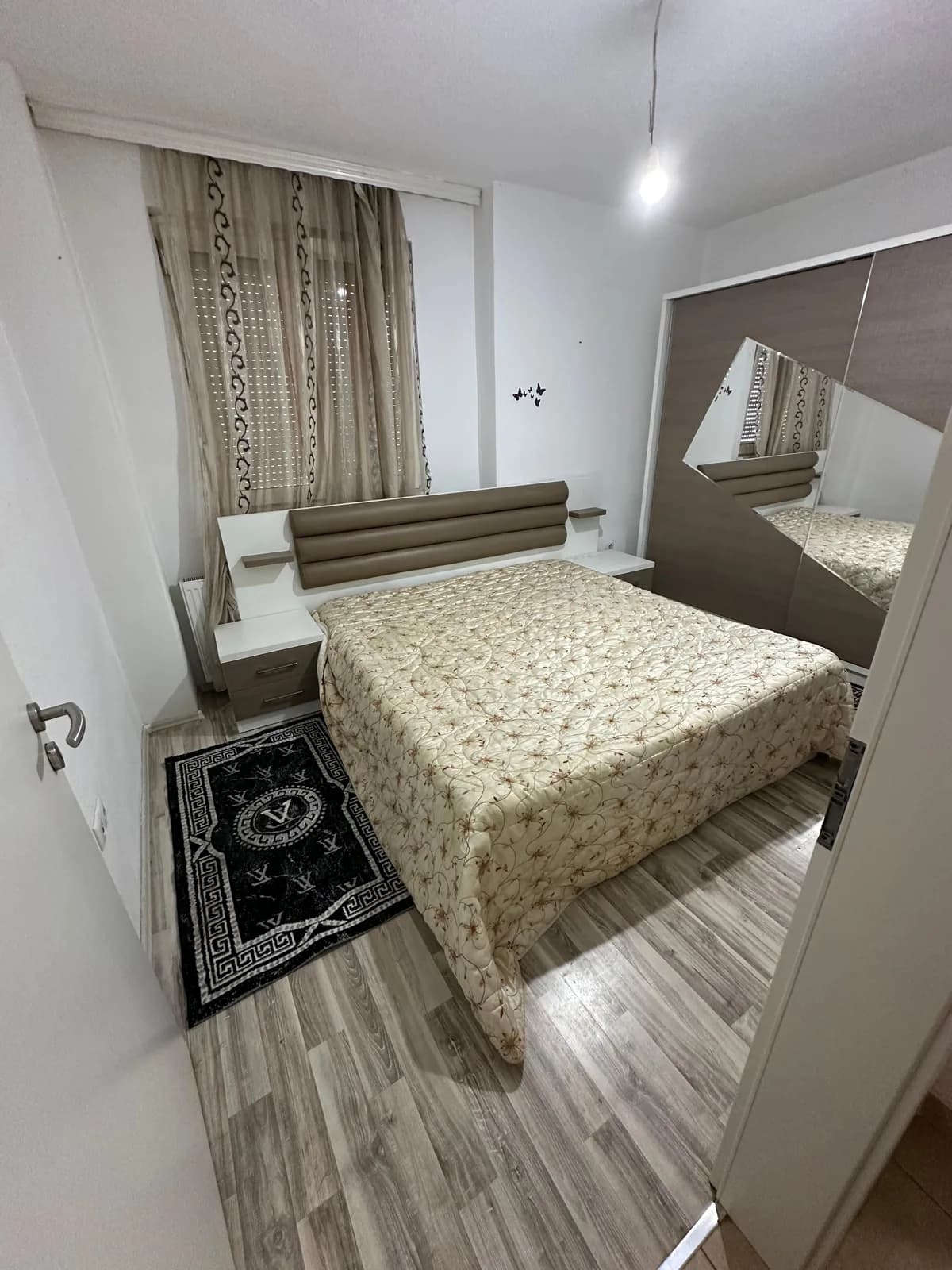 Banesë me qira te shkolla Mihajl Grameno, Fushë Kosovë — foto 1 nga 8