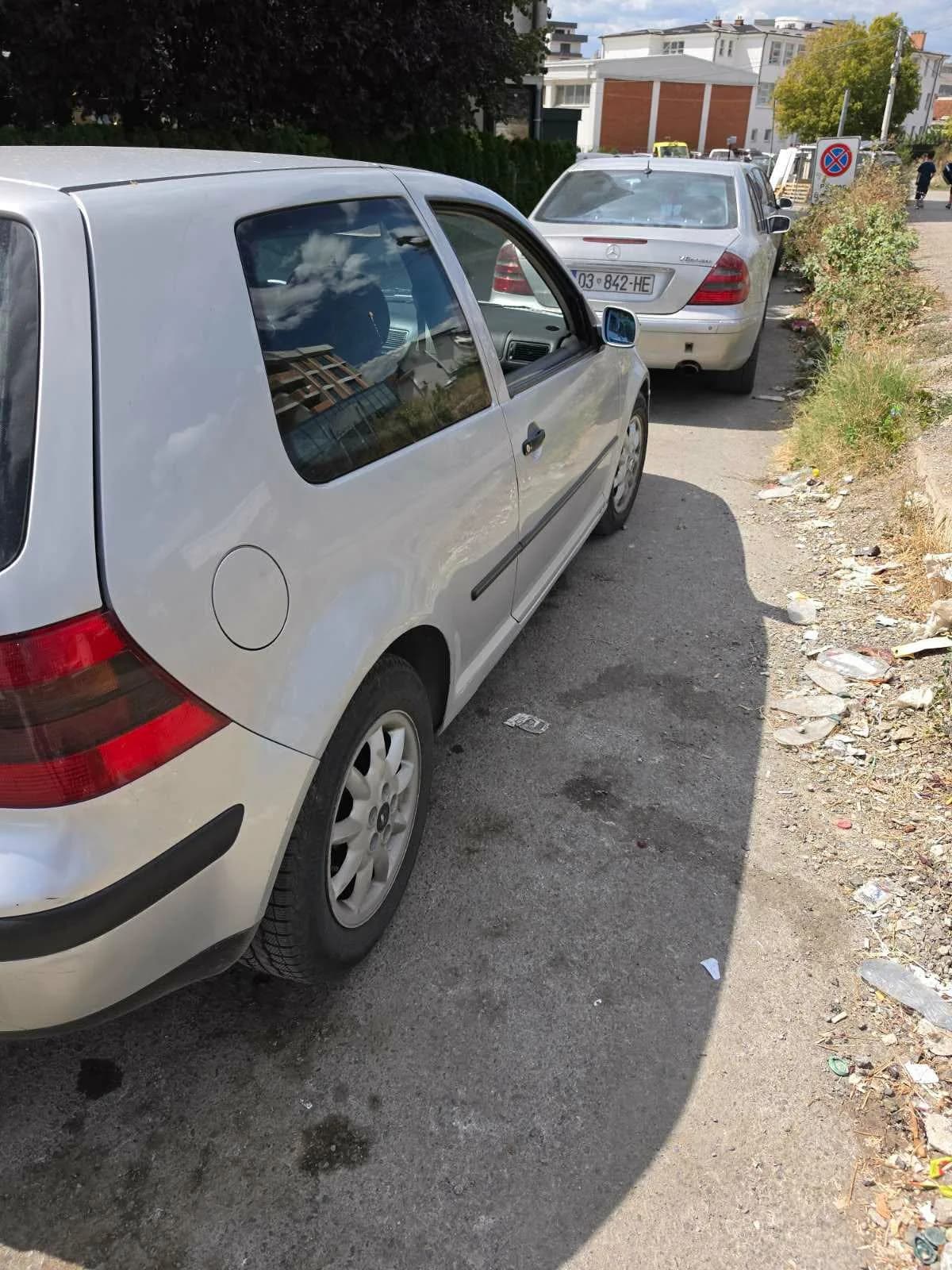 Shitet Golf 4 — foto 2 nga 3