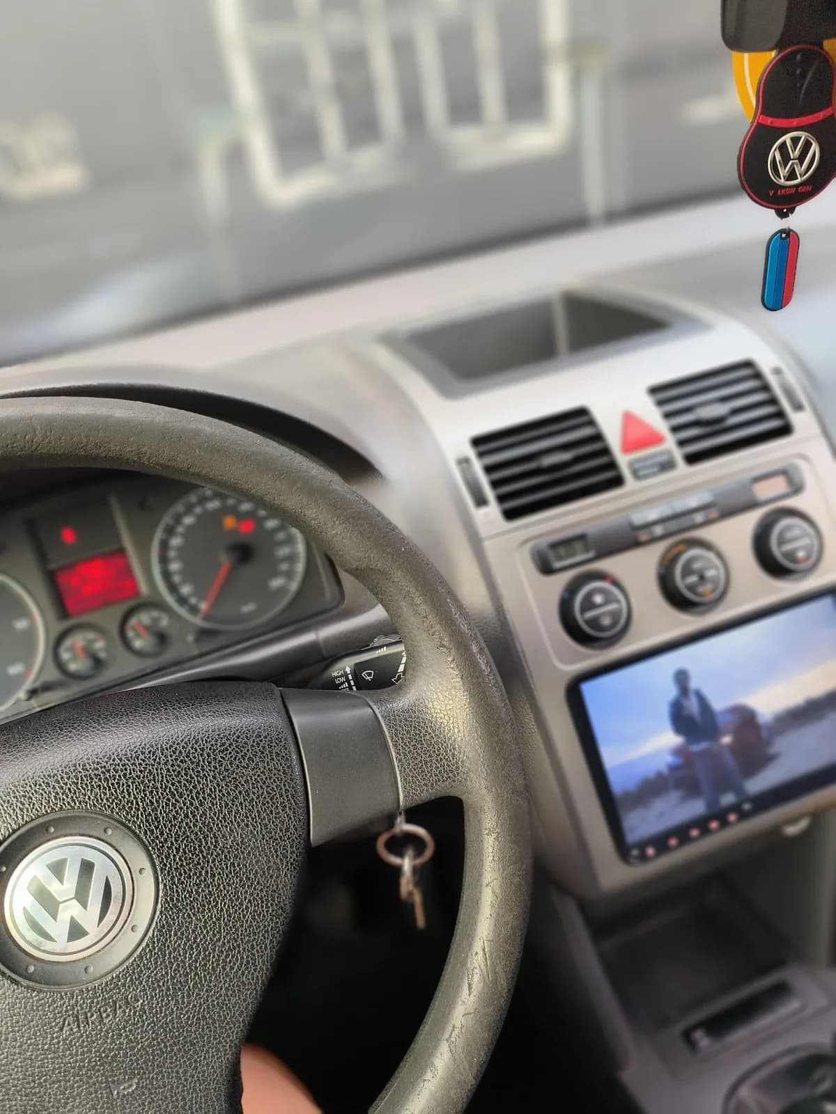 VW Touran 1.9, Naftë, Viti 2007 — foto 2 nga 7