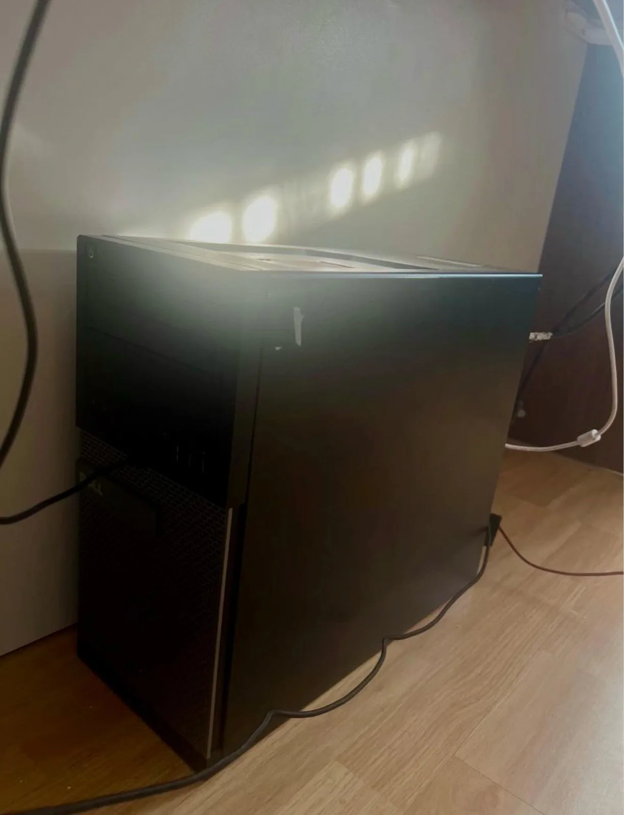 Shitet gaming PC — foto 2 nga 2